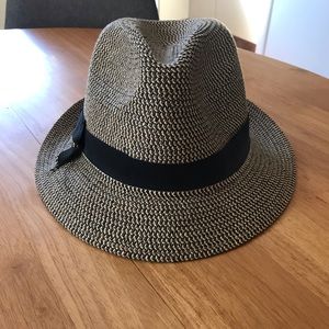 Betmar fedora. Tan and black weave.